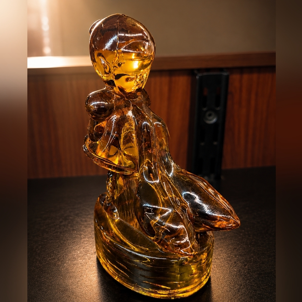 Hand-Blown Amber Glass Figurine Décor